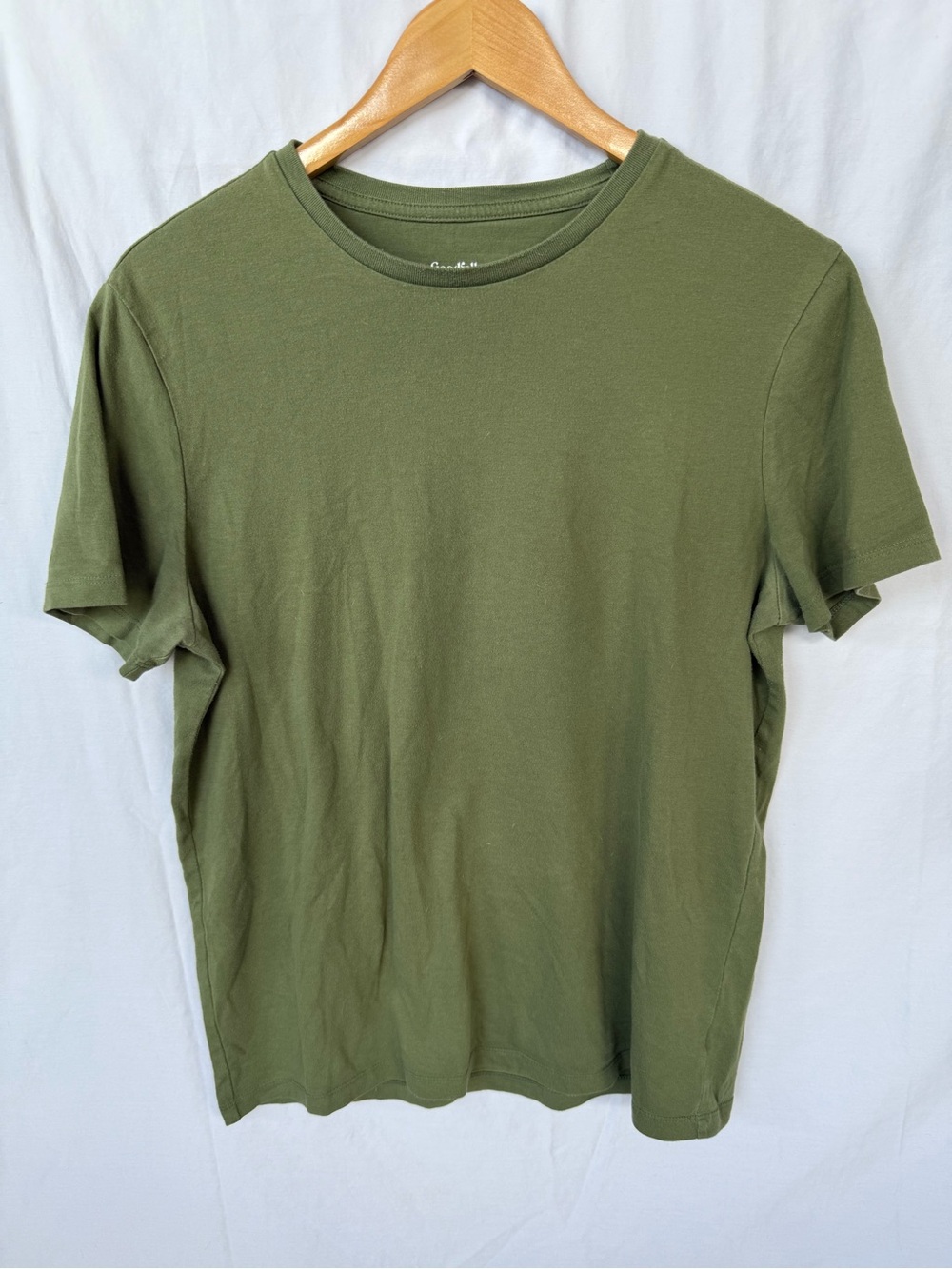 Goodfellow & Co Olive Short Sleeve Crew Tee